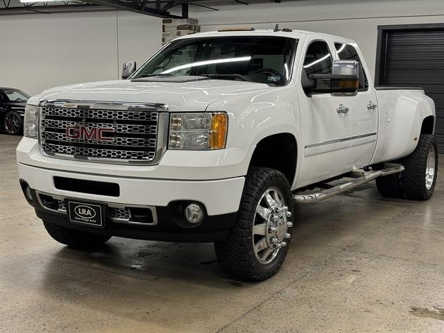 Photo of 2013 Summit White GMC Sierra 3500