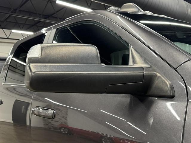 Photo of 2021 Granite Crystal Metallic Clearcoat RAM 2500