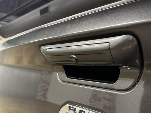 Photo of 2021 Granite Crystal Metallic Clearcoat RAM 2500