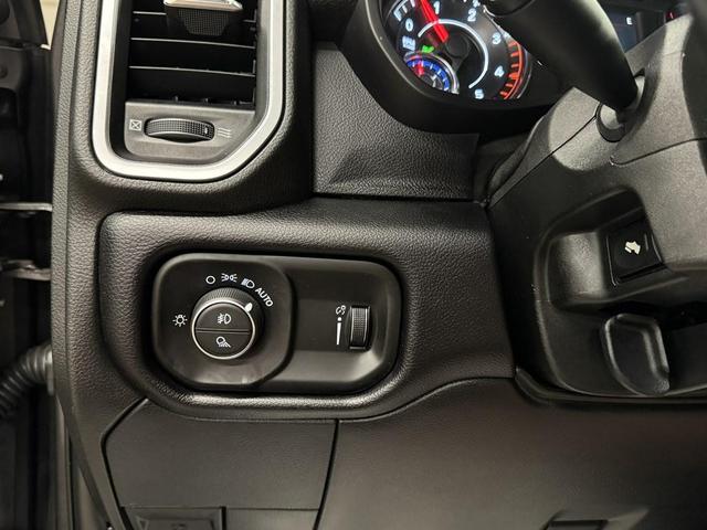 Photo of 2021 Granite Crystal Metallic Clearcoat RAM 2500