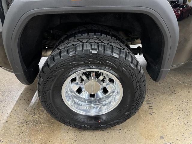 Photo of 2024 Onyx Black GMC Sierra 3500