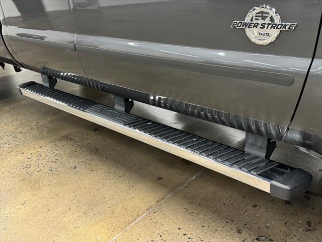 Photo of 2015 Magnetic Metallic Ford F-250