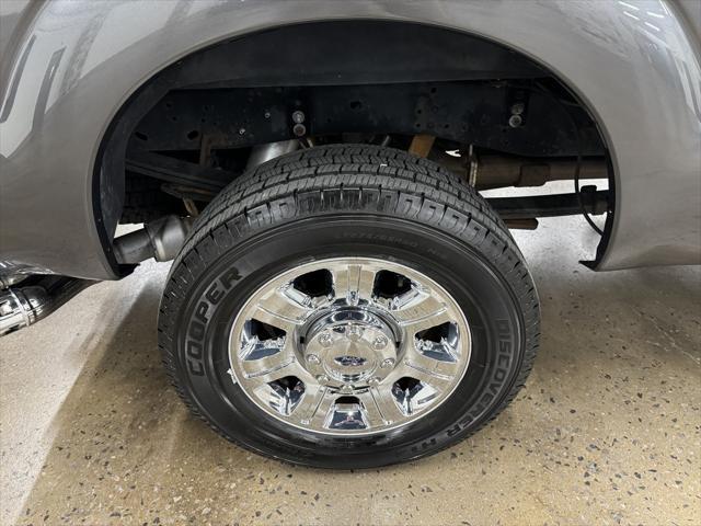 Photo of 2015 Magnetic Metallic Ford F-250