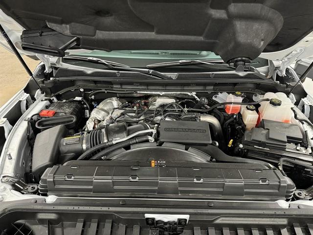 Photo of 2024 Summit White GMC Sierra 2500