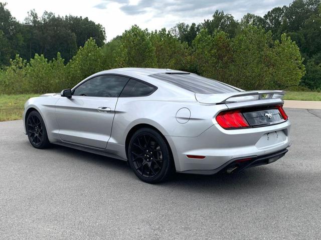 Photo of 2019 Ingot Silver Metallic Ford Mustang