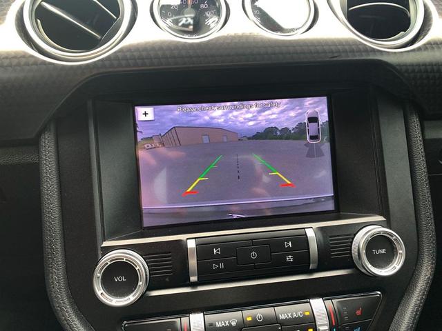 Photo of 2019 Ingot Silver Metallic Ford Mustang