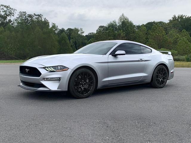 Photo of 2019 Ingot Silver Metallic Ford Mustang