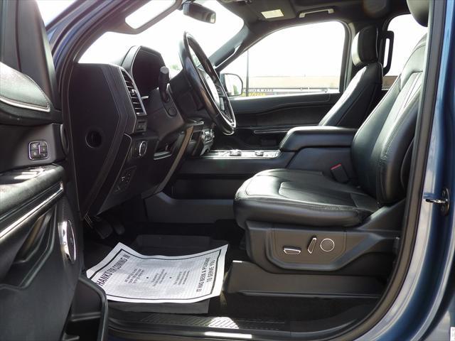 Photo of 2019 Blue Metallic Ford Expedition Max