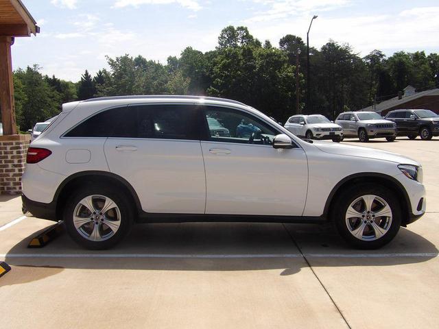 Photo of 2018 WHITE Mercedes-Benz GLC 300