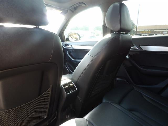 Photo of 2018 BLACK Audi Q3