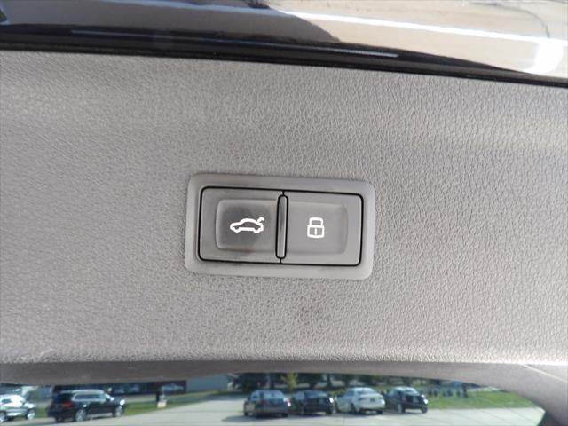 Photo of 2018 BLACK Audi Q3