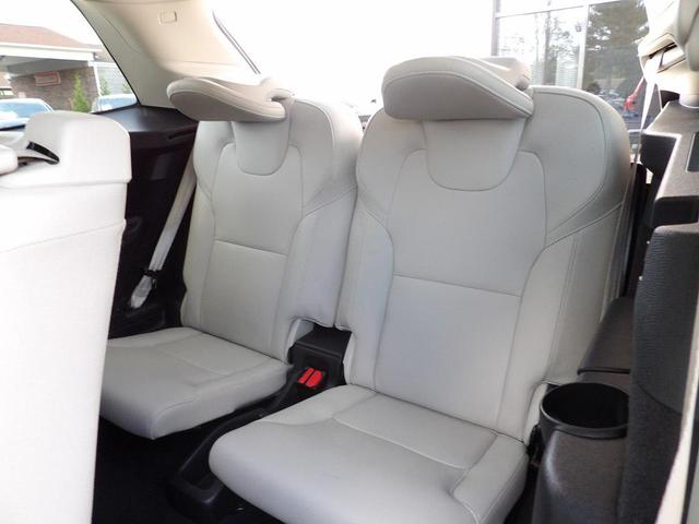 Photo of 2019 BLUE Volvo XC90