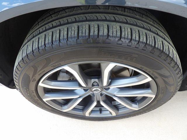 Photo of 2019 BLUE Volvo XC90