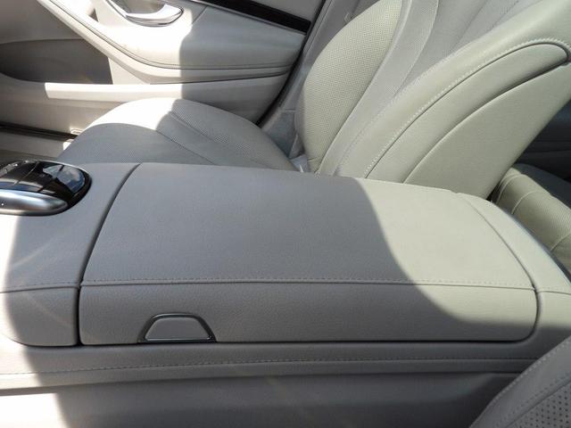 Photo of 2015 SILVER Mercedes-Benz S-Class
