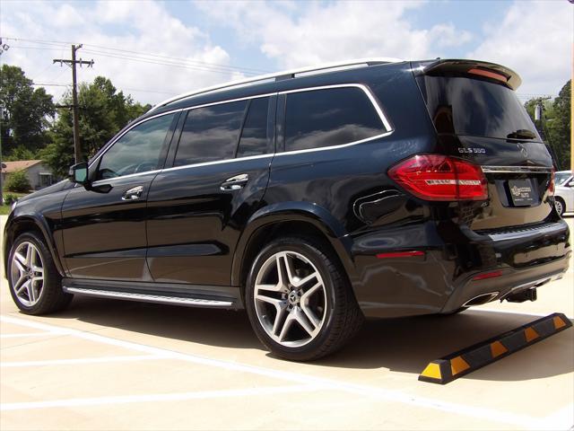 Photo of 2018 BLACK Mercedes-Benz GLS 550