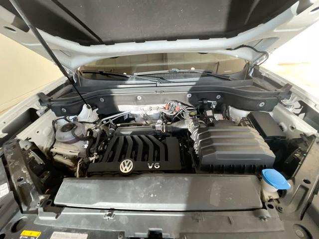 Photo of 2018 Pure White Volkswagen Atlas