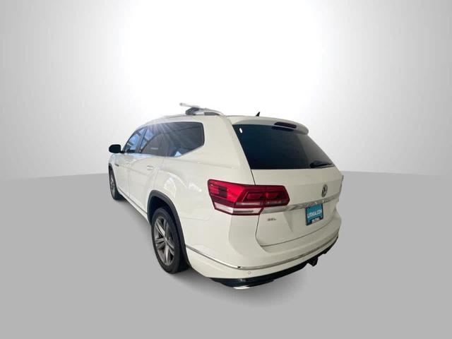 Photo of 2018 Pure White Volkswagen Atlas