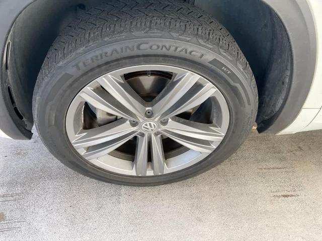 Photo of 2018 Pure White Volkswagen Atlas