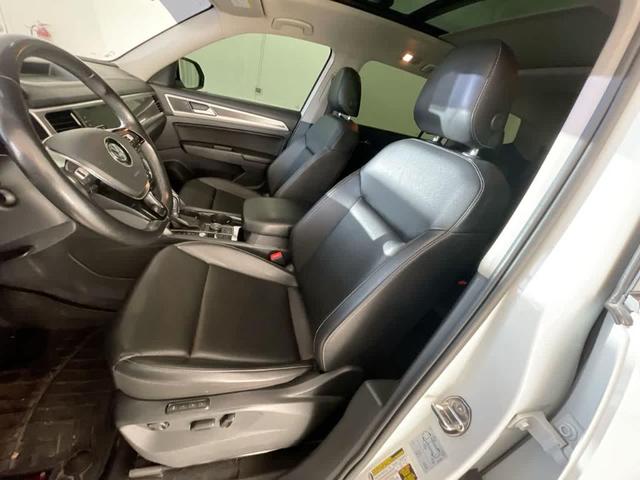 Photo of 2018 Pure White Volkswagen Atlas