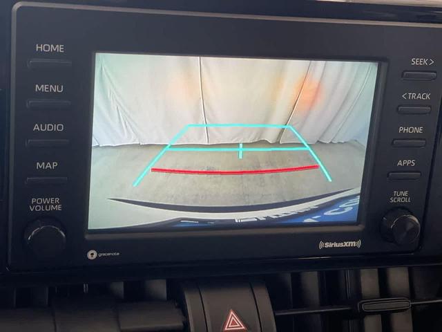 Photo of 2021 Super White Toyota RAV4