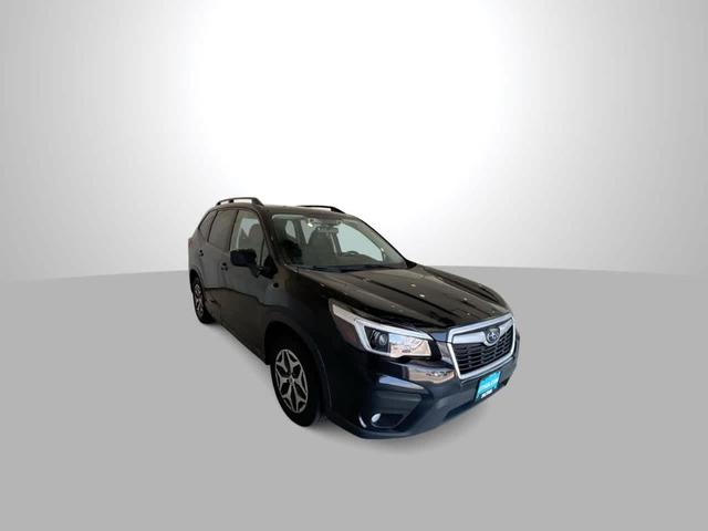 Photo of 2021 Crystal Black Silica Subaru Forester