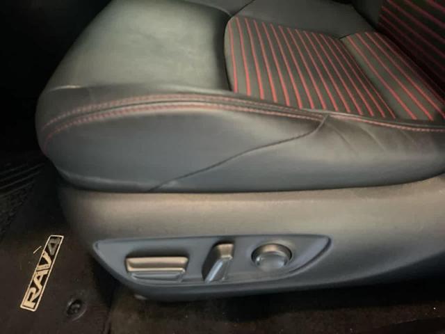 Photo of 2023 Silver Sky Metallic Toyota RAV4 Prime