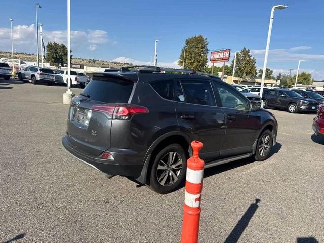 Photo of 2018 Magnetic Gray Metallic Toyota RAV4