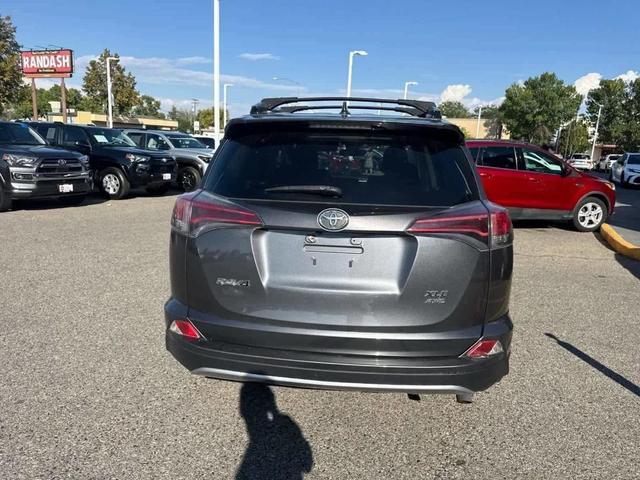 Photo of 2018 Magnetic Gray Metallic Toyota RAV4