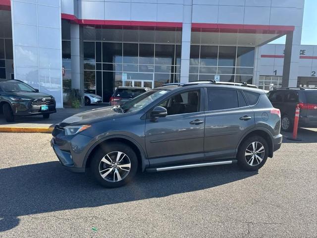 Photo of 2018 Magnetic Gray Metallic Toyota RAV4