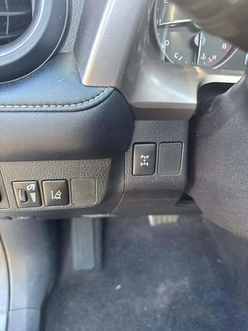 Photo of 2018 Magnetic Gray Metallic Toyota RAV4