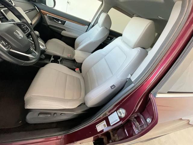 Photo of 2017 Basque Red Pearl II Honda CR-V