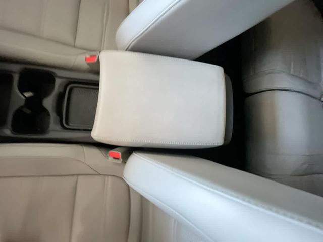Photo of 2017 Basque Red Pearl II Honda CR-V