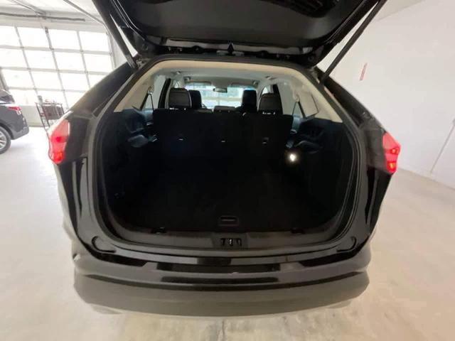 Photo of 2020 Agate Black Ford Edge