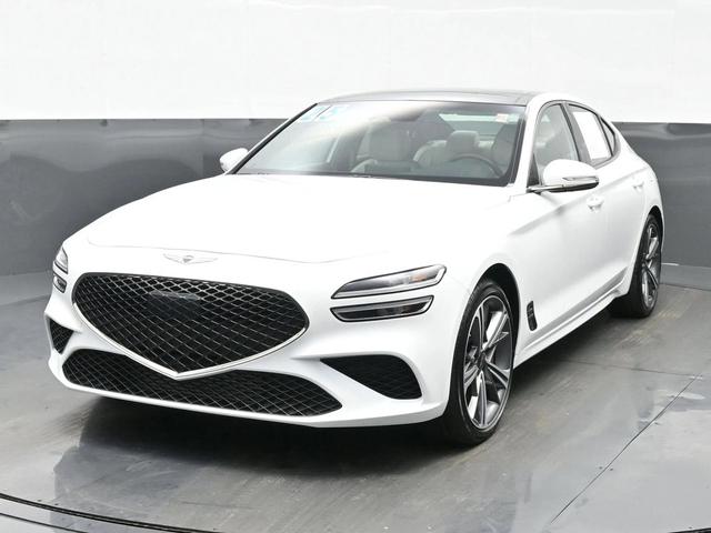 Photo of 2025 Uyuni White Genesis G70