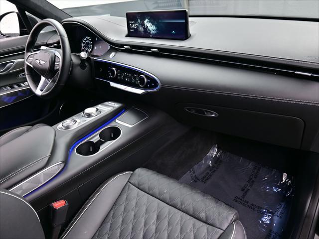 Photo of 2025 Vik Black Genesis GV70