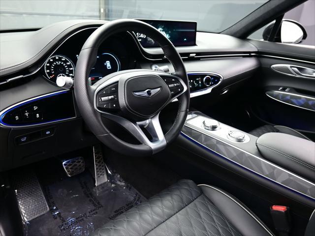 Photo of 2025 Vik Black Genesis GV70