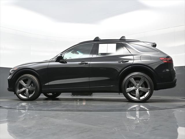 Photo of 2025 Vik Black Genesis GV70