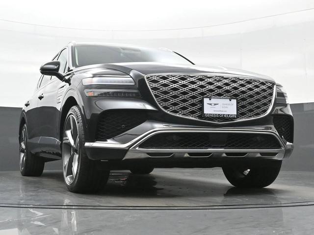 Photo of 2025 Vik Black Genesis GV80