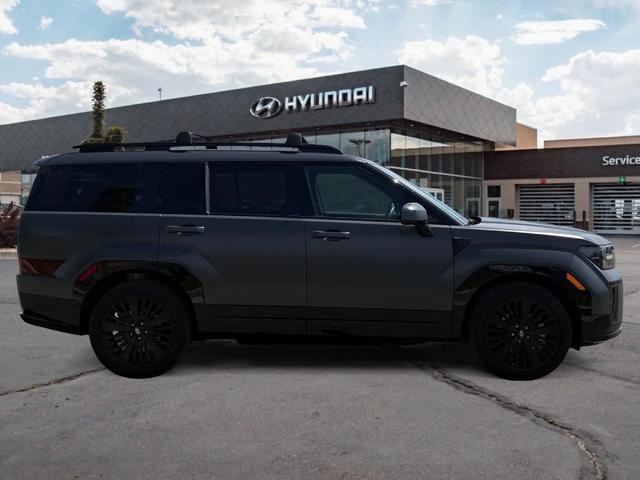 Photo of 2025 Gray Matte Hyundai SANTA FE HEV
