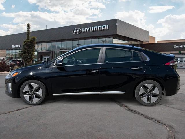 Photo of 2022 Black Noir Pearl Hyundai IONIQ Hybrid