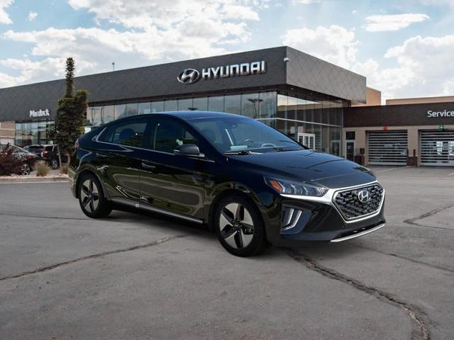 Photo of 2022 Black Noir Pearl Hyundai IONIQ Hybrid