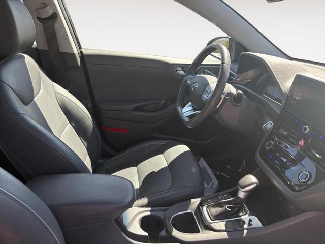 Photo of 2022 Black Noir Pearl Hyundai IONIQ Hybrid