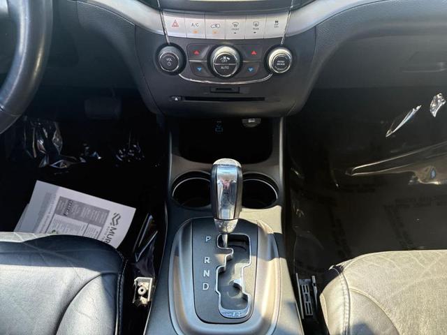 Photo of 2018 Granite Pearlcoat Dodge Journey