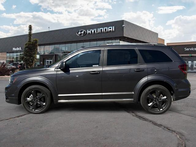 Photo of 2018 Granite Pearlcoat Dodge Journey