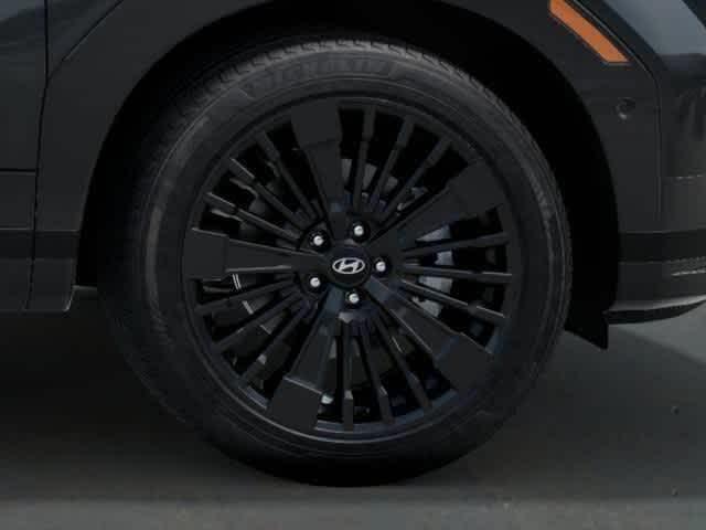 Photo of 2025 Phantom Black Hyundai SANTA FE HEV