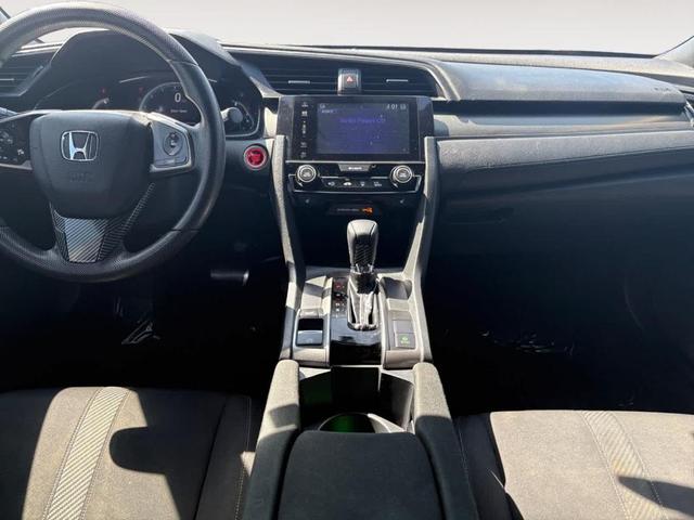 Photo of 2018 Lunar Silver Metallic Honda Civic