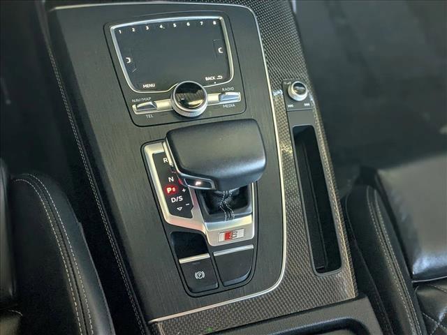 Photo of 2020 Glacier White Metallic Audi SQ5