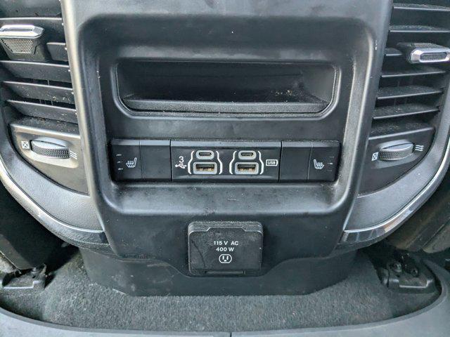 Photo of 2019 Diamond Black Crystal Pearlcoat RAM 1500