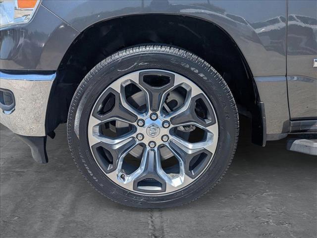 Photo of 2020 Granite Crystal Metallic Clearcoat RAM 1500