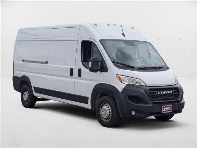 Photo of 2024 Bright White Clearcoat RAM ProMaster 2500